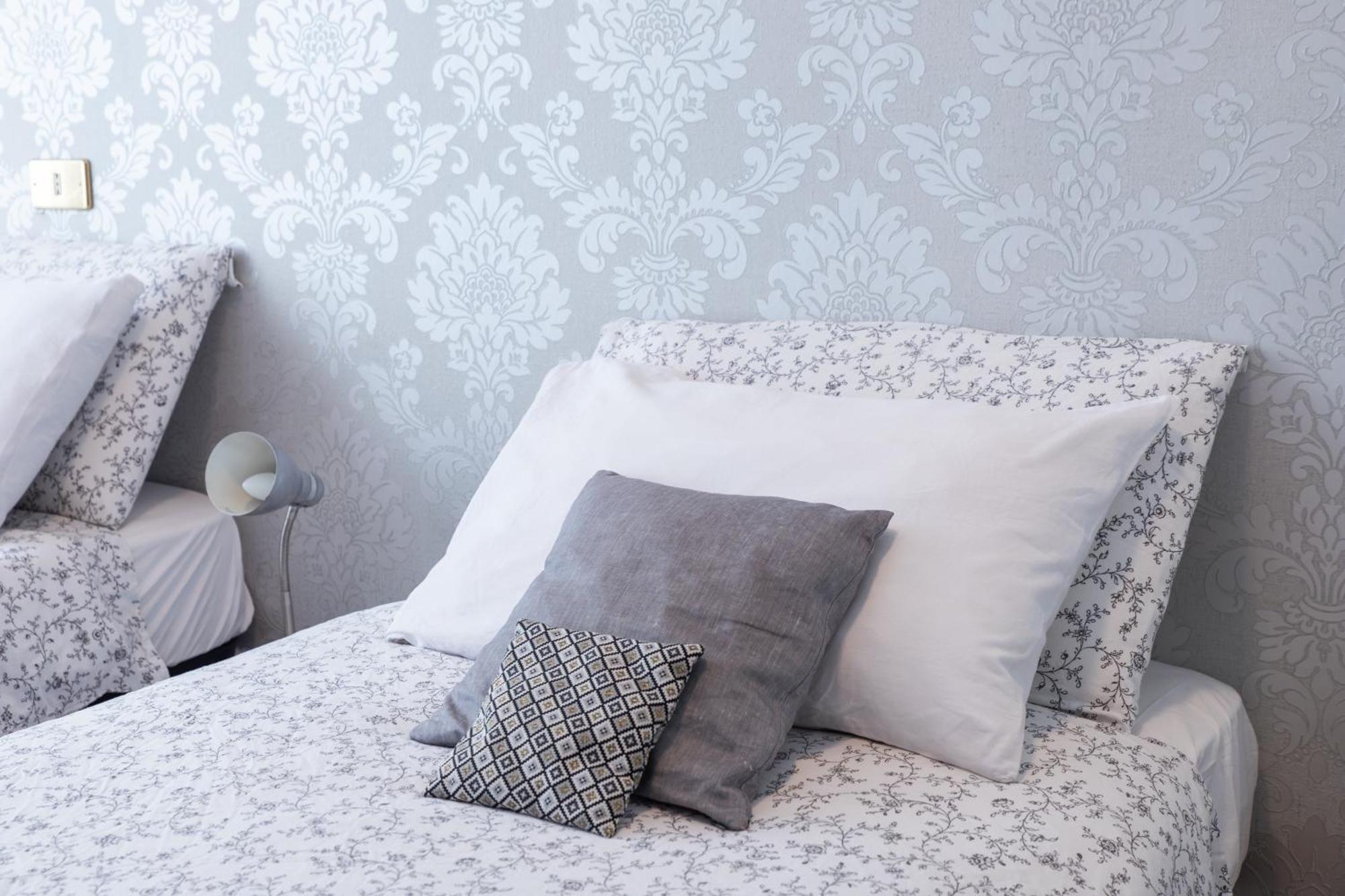 米兰Duomo Walking Distance Elegant Flat With View公寓 外观 照片